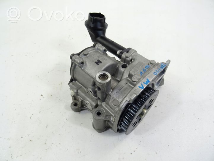 Volkswagen Golf VII Pompe à huile 04L115251A