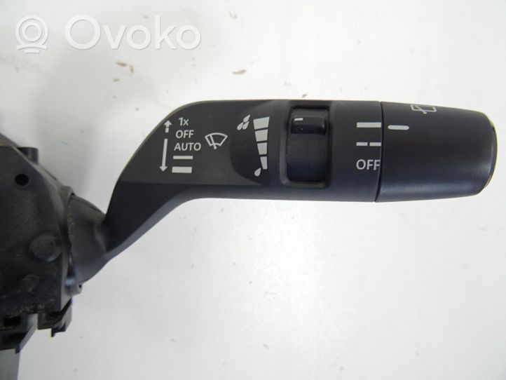 Nissan Qashqai J12 Leva/interruttore dell’indicatore di direzione e tergicristallo 255606