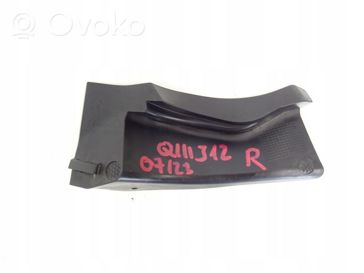 Nissan Qashqai J12 Rivestimento del tergicristallo 7632