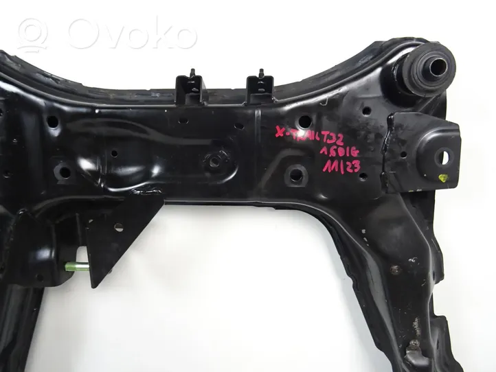 Nissan X-Trail T32 Front subframe 