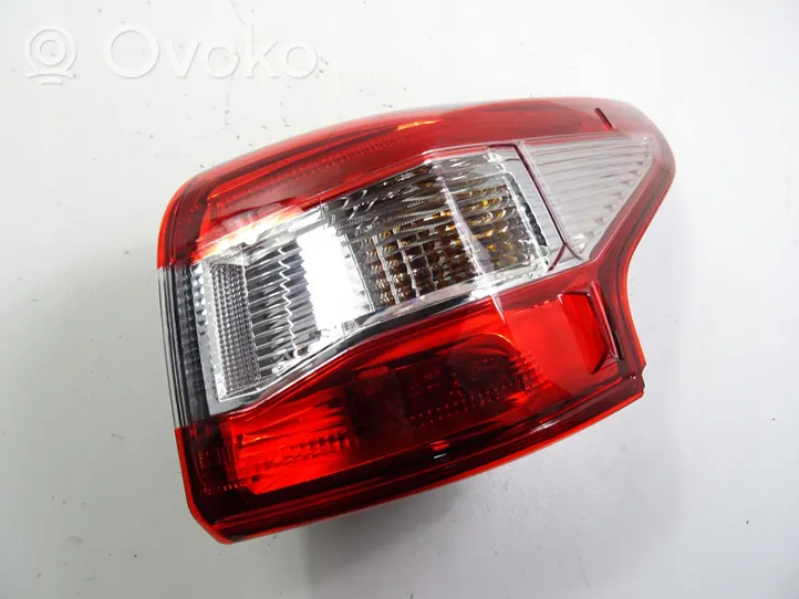 Nissan Qashqai Lampa tylna 265504EA0A