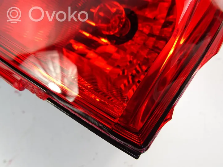 Nissan Navara Rear/tail lights 265554KJ0B