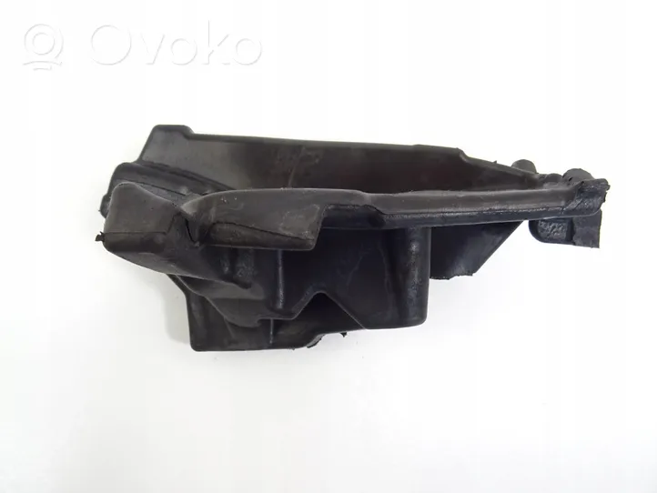 Toyota C-HR Supporto/guarnizione in poliuretano espanso del parafango 53825-F4010