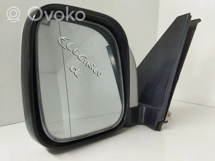 Mitsubishi Pajero Front door electric wing mirror 