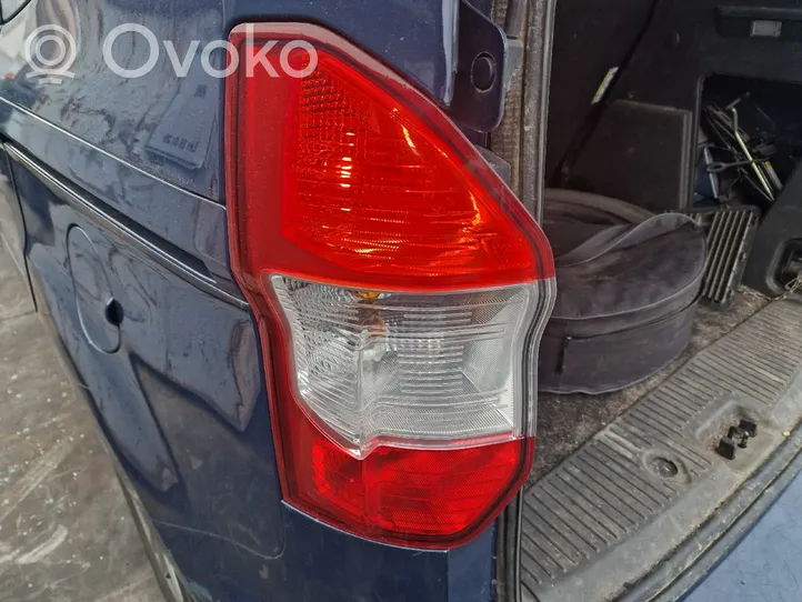 Ford Turneo Courier Tailgate rear/tail lights 