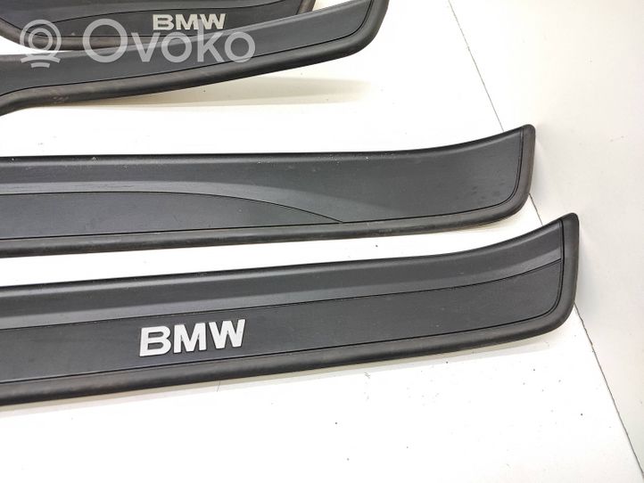 BMW 3 E90 E91 Listwa progowa przednia 7060279