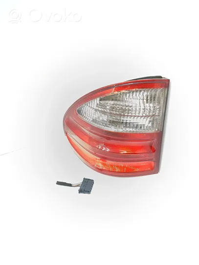 Mercedes-Benz E W210 Rear/tail lights A2108205364