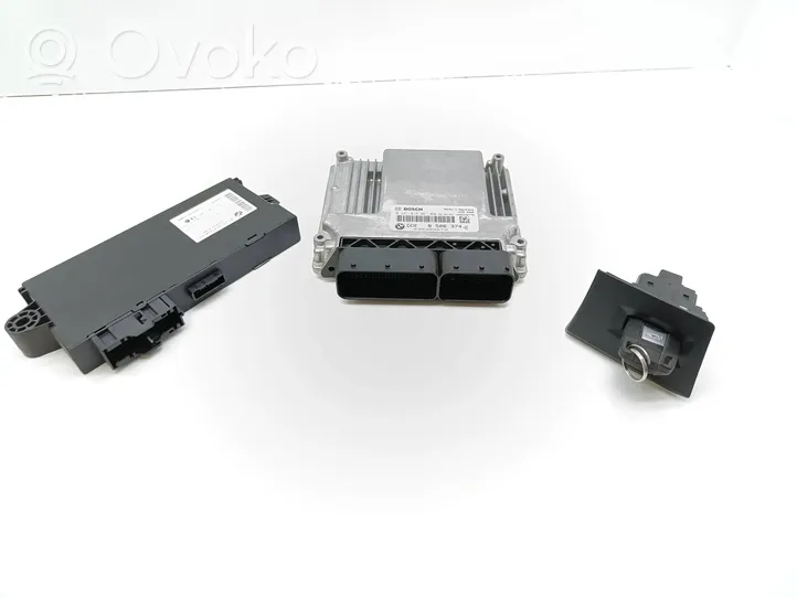 BMW 3 E90 E91 Komputer / Sterownik ECU i komplet kluczy 8506374