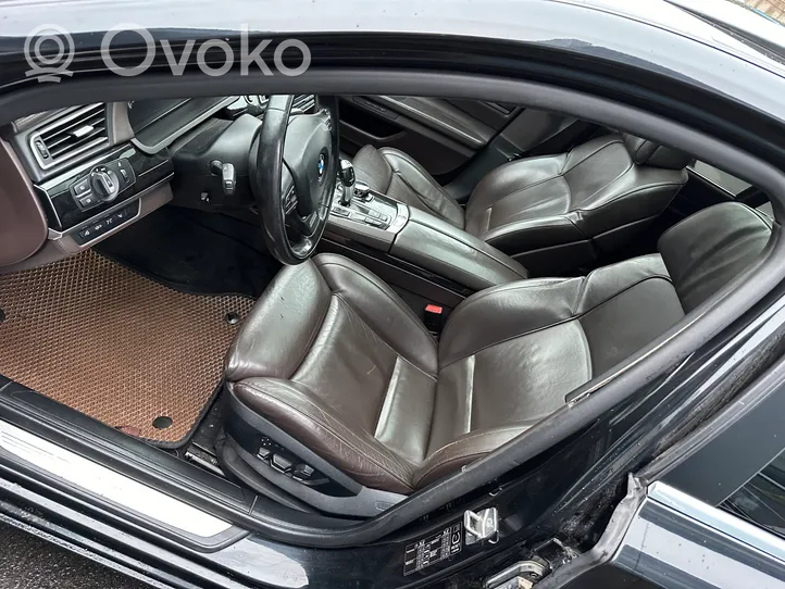 BMW 7 F01 F02 F03 F04 Salono komplektas COMFORT