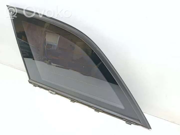 Mercedes-Benz C W204 Rear side window/glass A2046701112