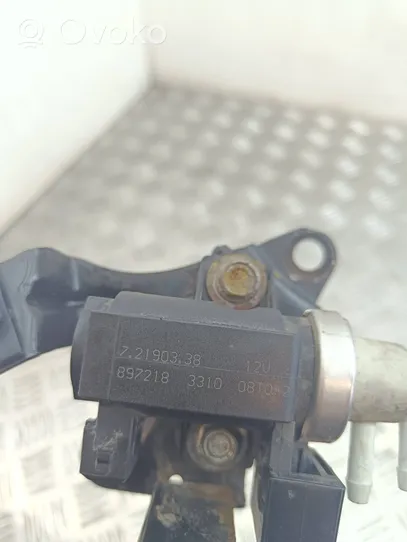 Opel Astra J Solenoidinis vožtuvas 72190338