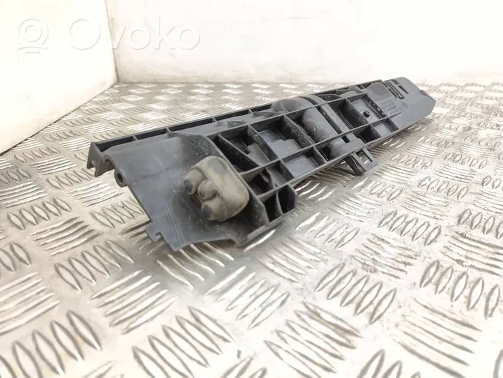 BMW 3 E90 E91 Staffa di montaggio del radiatore 7524912