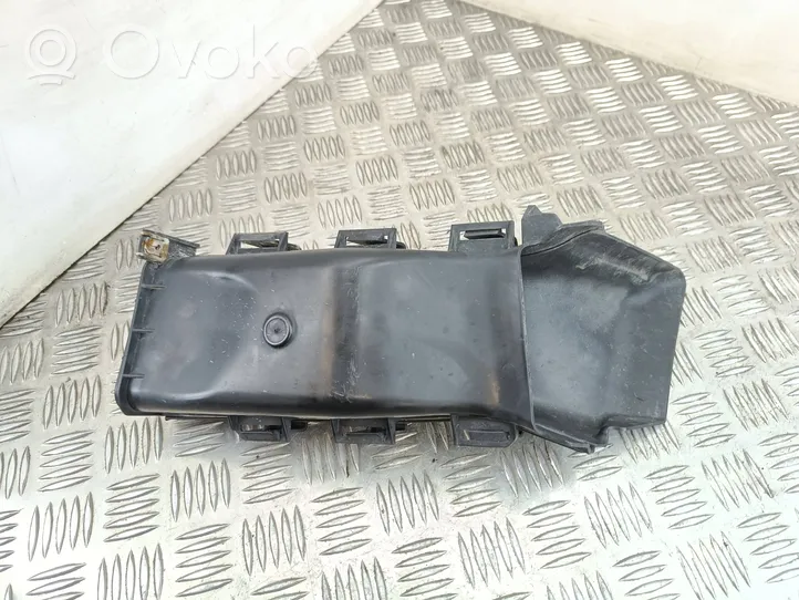 BMW 3 E90 E91 Conducto del refrigerador de frenos 7121569