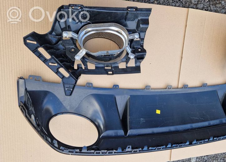 Audi RS3 8Y Moulure inférieure de pare-chocs arrière 8Y0807521