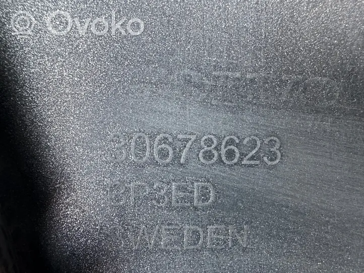 Volvo V70 Etupuskuri 30678623