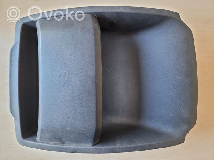 Iveco Daily 6th gen Inne części wnętrza samochodu BK31V044J53