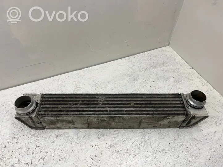 BMW 5 E60 E61 Chłodnica powietrza doładowującego / Intercooler 7787446