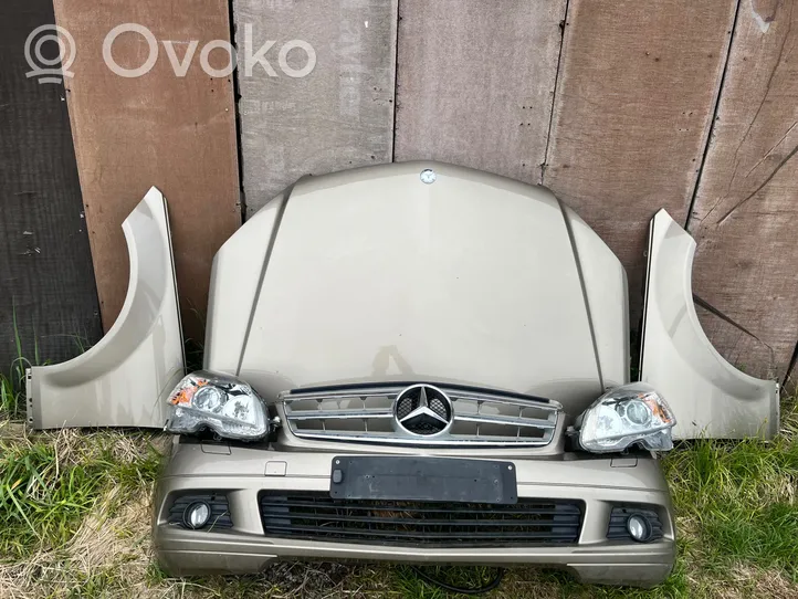 Mercedes-Benz C W204 Priekio detalių komplektas 