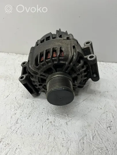 Mercedes-Benz C W204 Alternator A2711541402