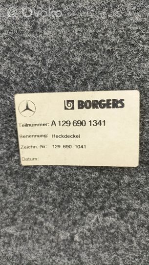 Mercedes-Benz SL R129 Takaluukun koristelista A1296901341