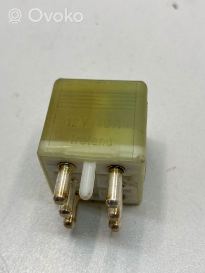 Mercedes-Benz SL R129 Other relay 0015427819