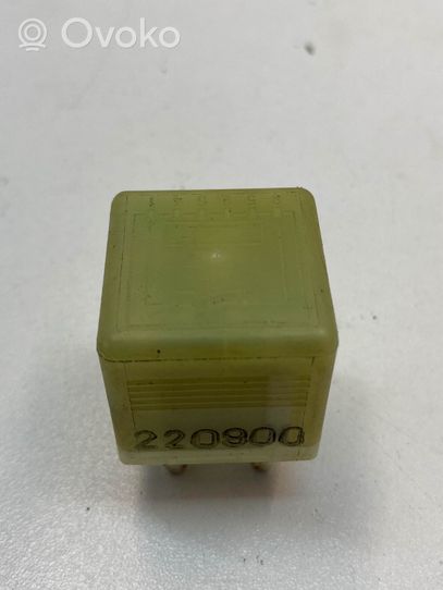 Mercedes-Benz SL R129 Other relay 0015427819