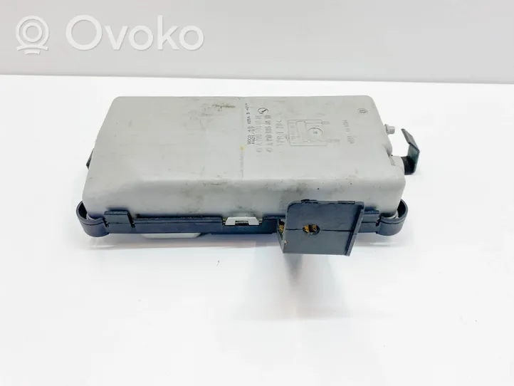 Mercedes-Benz SL R230 Vacuum air tank A2208050119