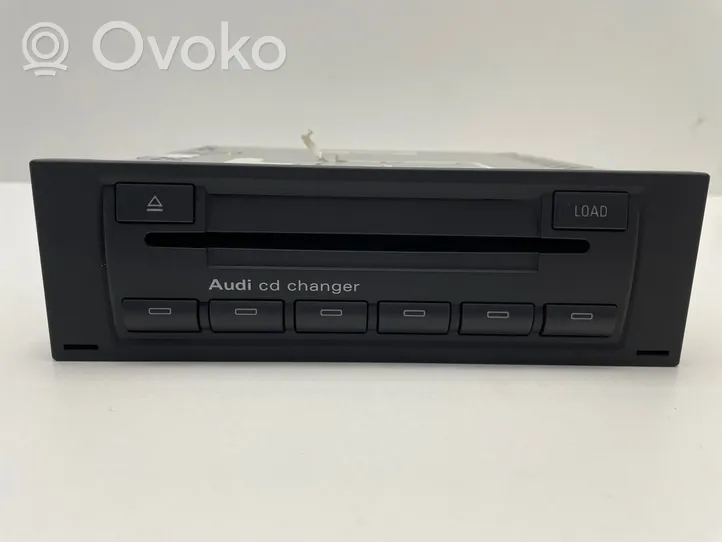 Audi A4 S4 B7 8E 8H CD/DVD-vaihdin 8E0035111