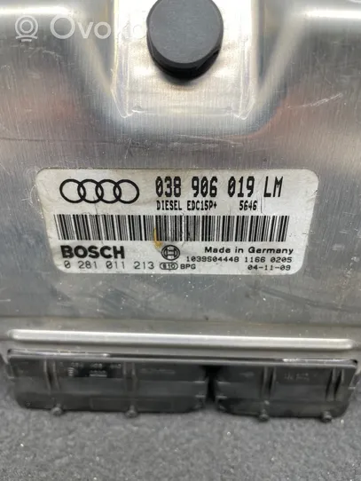 Audi A4 S4 B6 8E 8H Variklio valdymo blokas 038906019LM