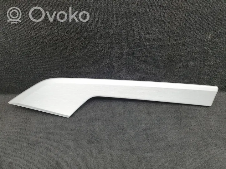 Audi A4 S4 B9 Baguette moulure de porte arrière 8W0867420