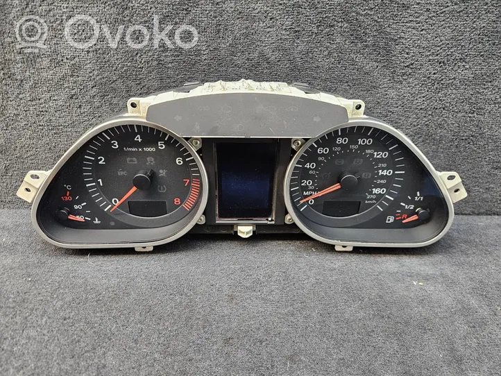 Audi A6 S6 C6 4F Spidometras (prietaisų skydelis) 4F0920950G