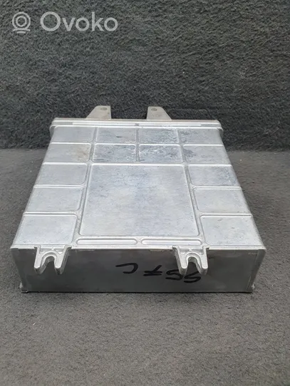 Audi A4 S4 B5 8D Sterownik / Moduł ECU 8D0907557C