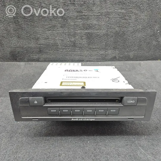 Audi Q7 4L Radio/CD/DVD/GPS-pääyksikkö 4L0035110