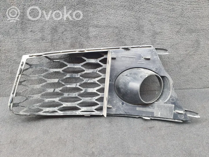 Audi RS6 C7 Grille antibrouillard avant 4G0807246B