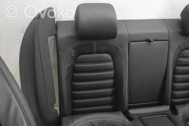 Volkswagen PASSAT CC Комплект салона komplektas 