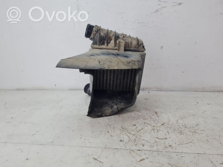 Volkswagen Polo Starpdzesētāja radiators 600145804A