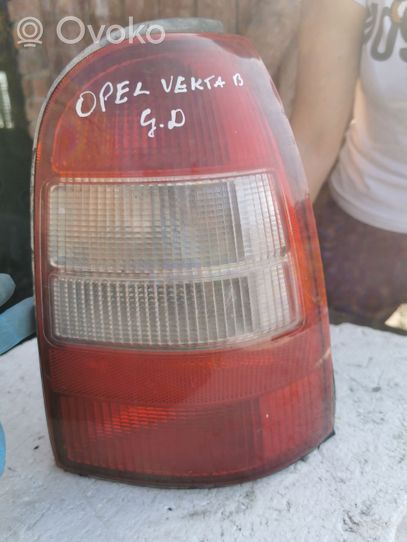 Opel Vectra B Lampa tylna 