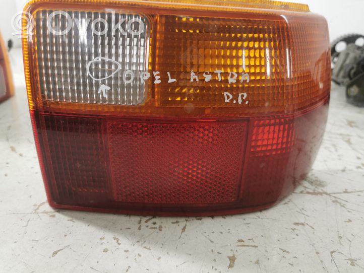 Opel Astra F Lampa tylna 394434