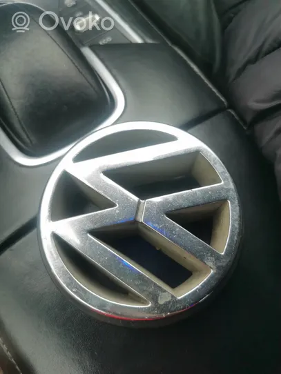 Volkswagen Golf III Emblemat / Znaczek 3A0853601