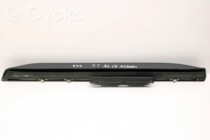 Audi A6 Allroad C5 Takaoven lista (muoto) 4Z7853970D