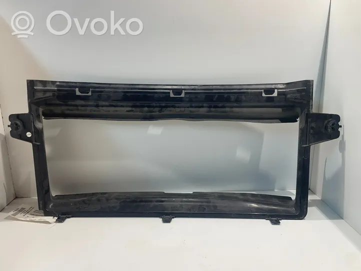 Volvo XC90 Wlot / Kanał powietrza intercoolera 31353798