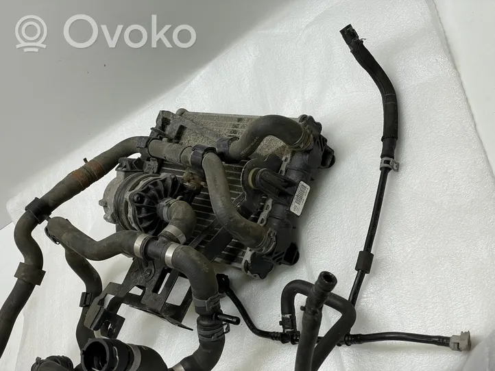 Audi Q5 SQ5 Radiatore di raffreddamento 8K0121212B