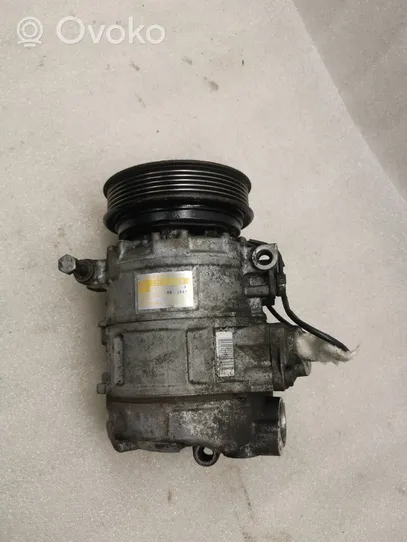 Audi A8 S8 D2 4D Compressore aria condizionata (A/C) (pompa) 4B0260105B