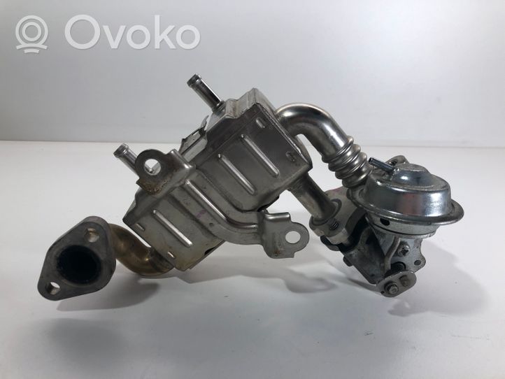 Toyota Yaris Охладитель EGR 2560133060B