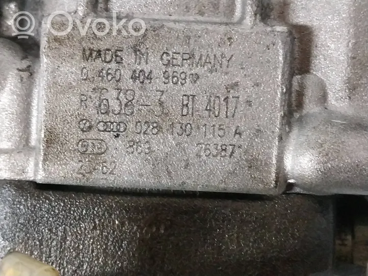 Audi A4 S4 B5 8D Pompa wtryskowa wysokiego ciśnienia 028130115A