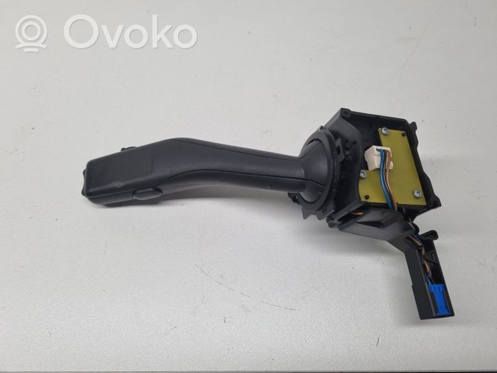 Volkswagen PASSAT B5.5 Wiper control stalk 1K0953519A