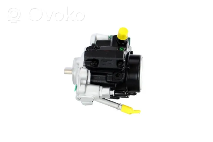 Volvo C30 Polttoaineen ruiskutuksen suurpainepumppu R9424A050A