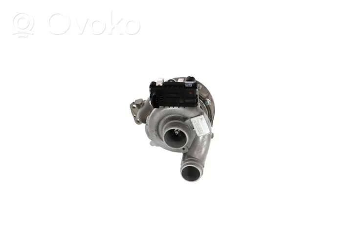 Mercedes-Benz E C207 W207 Turboahdin 764809-5004S