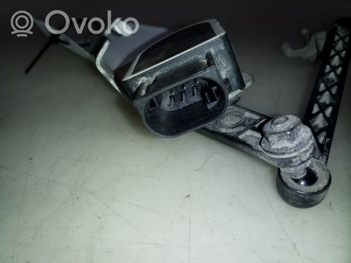 Volvo XC40 Air suspension front height level sensor 32221957