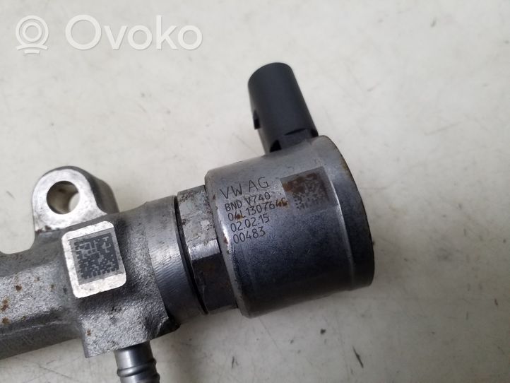 Volkswagen PASSAT B8 Fuel main line pipe 04L089G